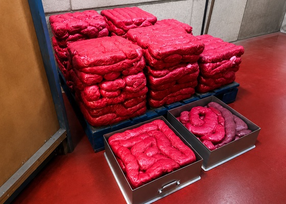 Geschmolzene Polyethylen-Blöcke