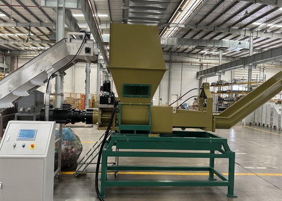 GreenMax Plastikflaschen-Verdichter