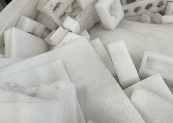 PE-Schaumstoffabfälle