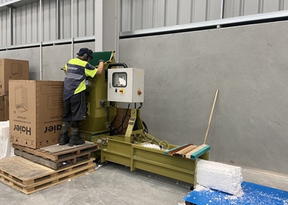 Schaumstoff-Recycling bei Mainfreight