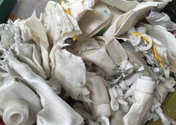 Shampooflaschen-Recycling