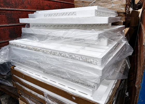 Styroporverpackung für elektronische Geräte