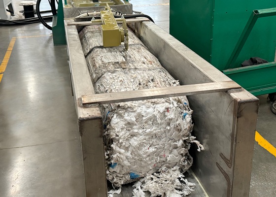 Verdichtete PE-Blöcke