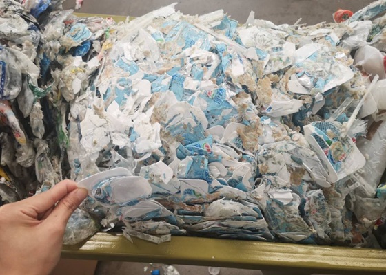 Verdichtung von abgelaufenen Milchprodukten