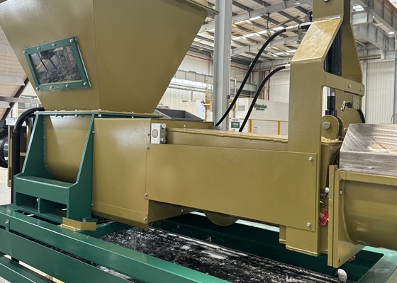 Verdichtung von Getränkekartons