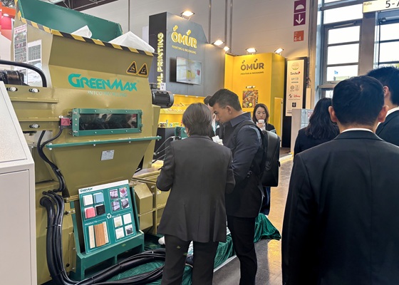 Vorführung des GreenMax EPS-Verdichters